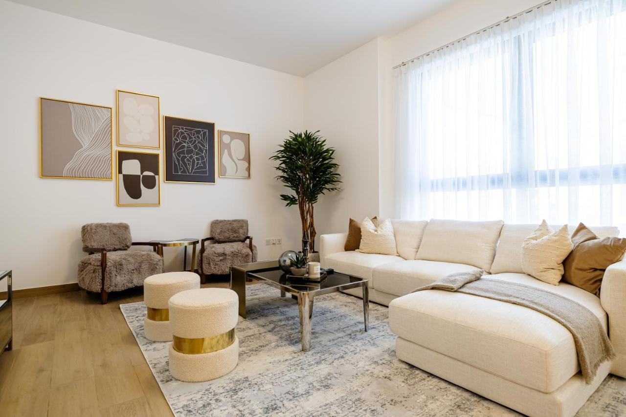 2Br La Cote B3, Community View Appartement