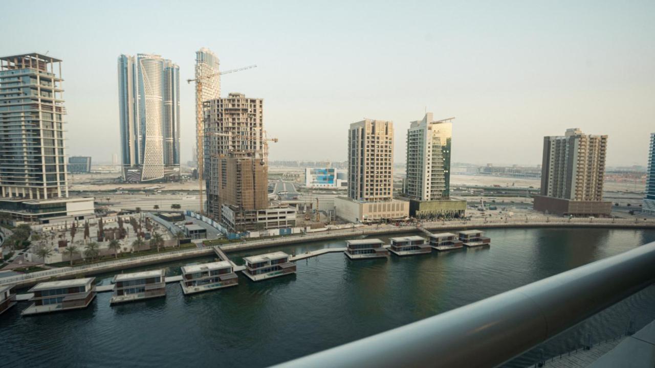 Oskena - Waterfront Downtown Dubaï