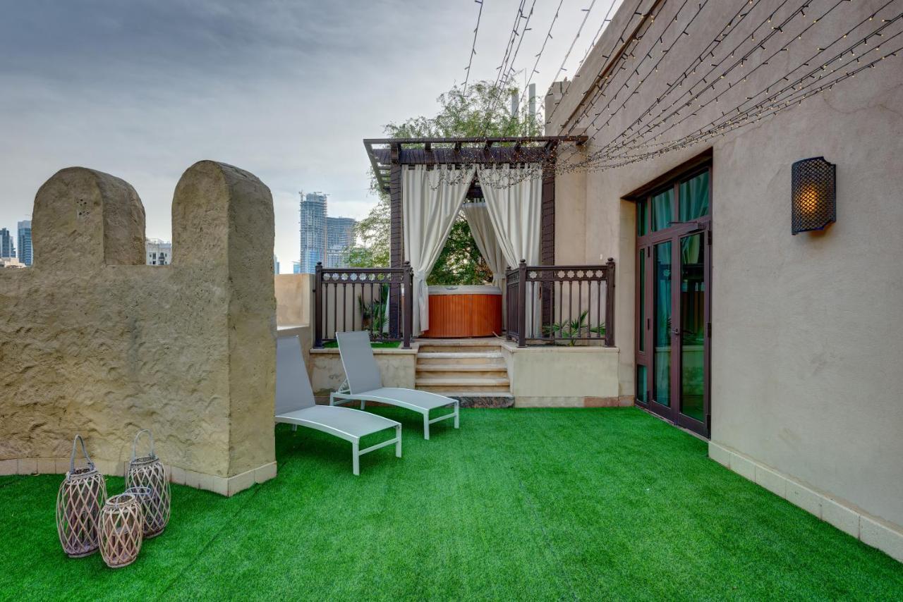 Apartment Durrani Homes - Unique Garden At Souk Al Bahar Besides Mall & Burjkhalifa With Private Jaccuzi *
