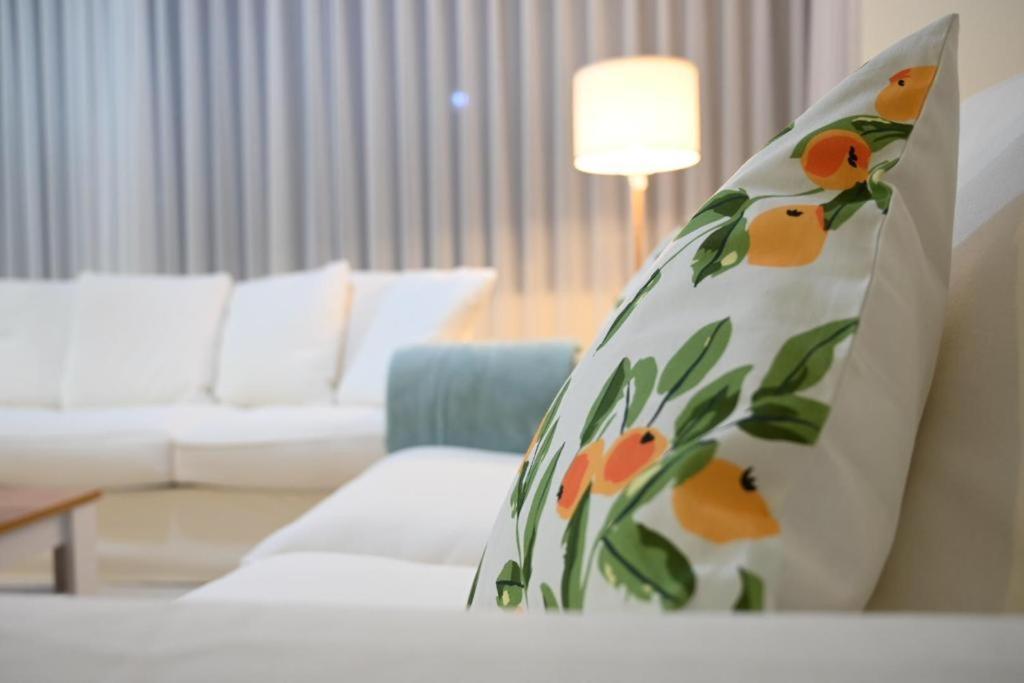 Cozy And Very Well-lit In Difc Apartment Dubai