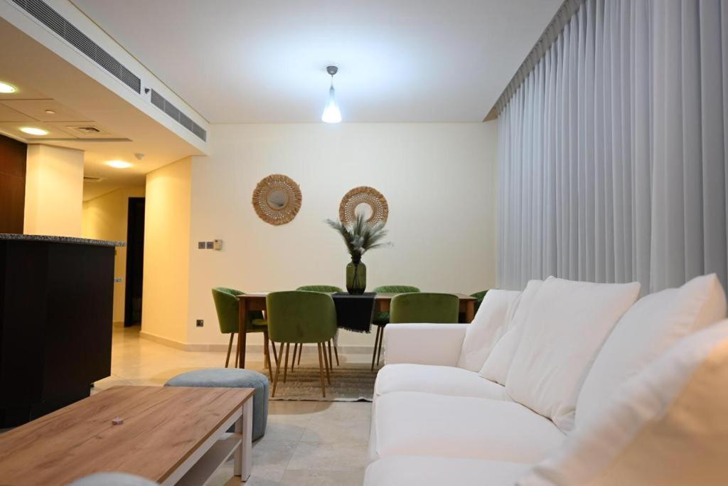 Apartment Cozy And Very Well-lit In Difc *