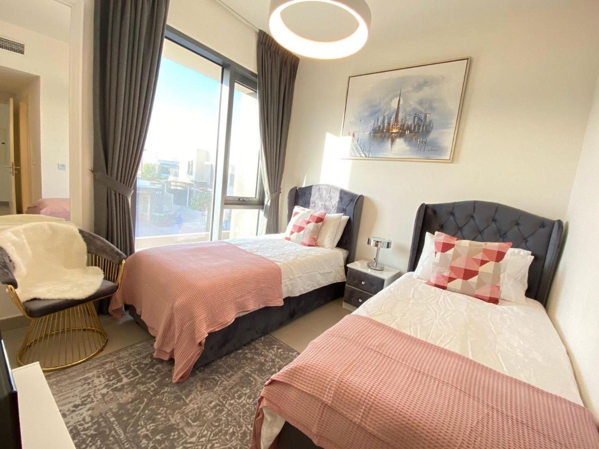 Vilă Modern Hills Luxury 4 Bedroom Dubai