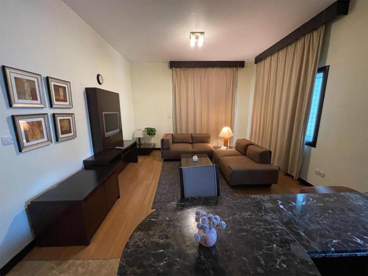 Hotel de apartamente Tulip Creek 4*