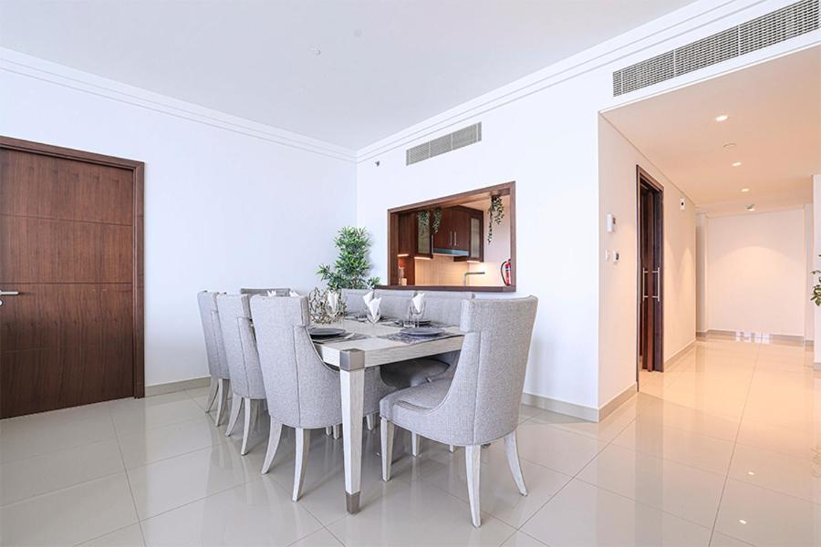 Apartamento Burj Khalifa View, Downtown Dubai, 3br - Daniels Holiday Homes Dubai