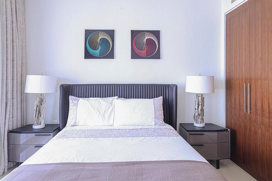 Burj Khalifa View, Downtown Dubai, 3br - Daniels Holiday Homes Apartamento *