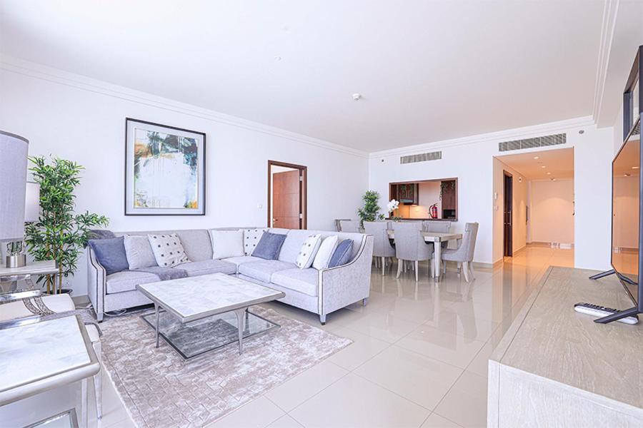 Burj Khalifa View, Downtown Dubai, 3br - Daniels Holiday Homes Apartamento Dubai