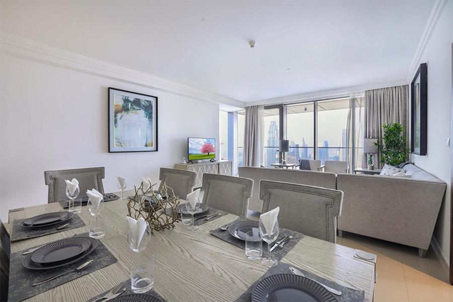 Burj Khalifa View, Downtown Dubai, 3br - Daniels Holiday Homes *
