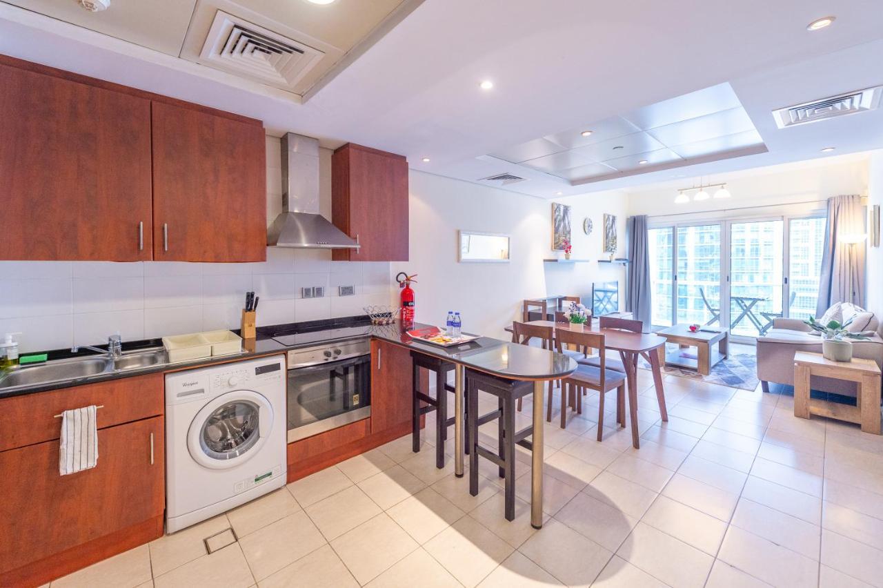 Luxury Escapes - Elegant And Spacious 1bed With 2 Balconies In Jlt * Dubái
