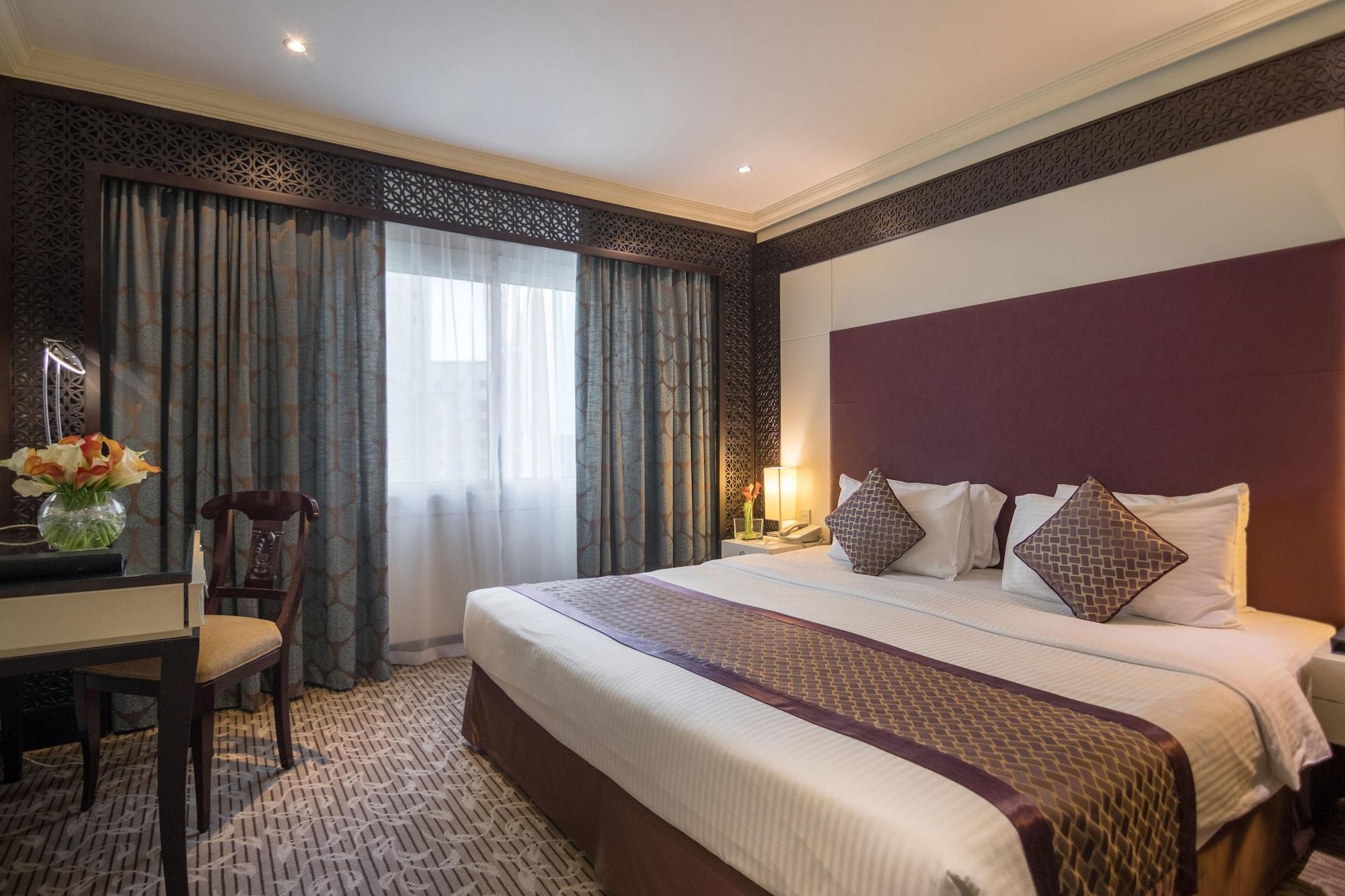 Carlton Tower 4* Dubái