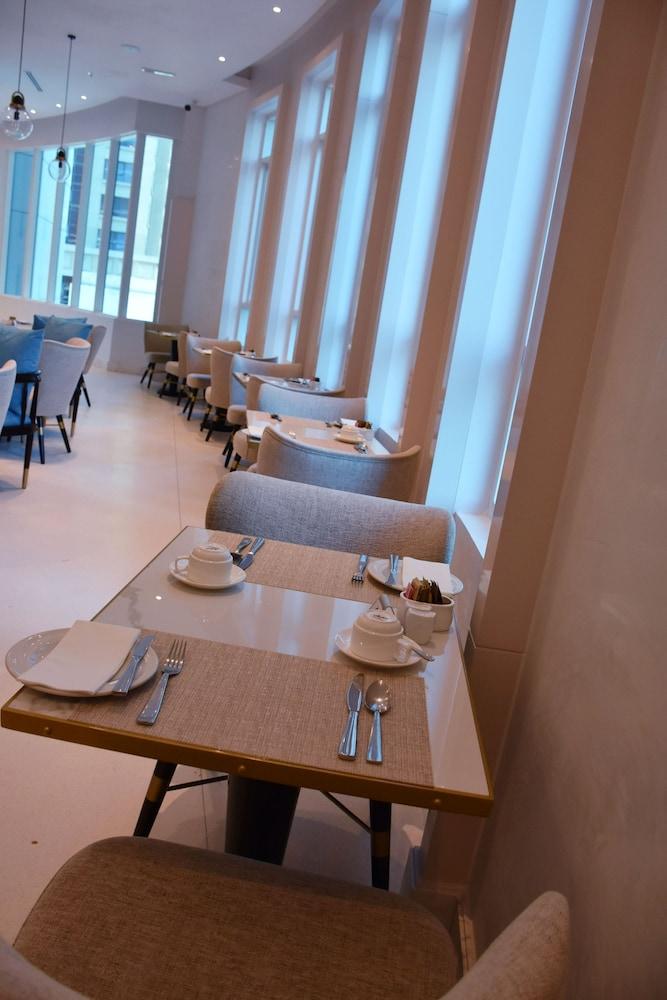 Lejlighedshotel Tamani Marina & 5*