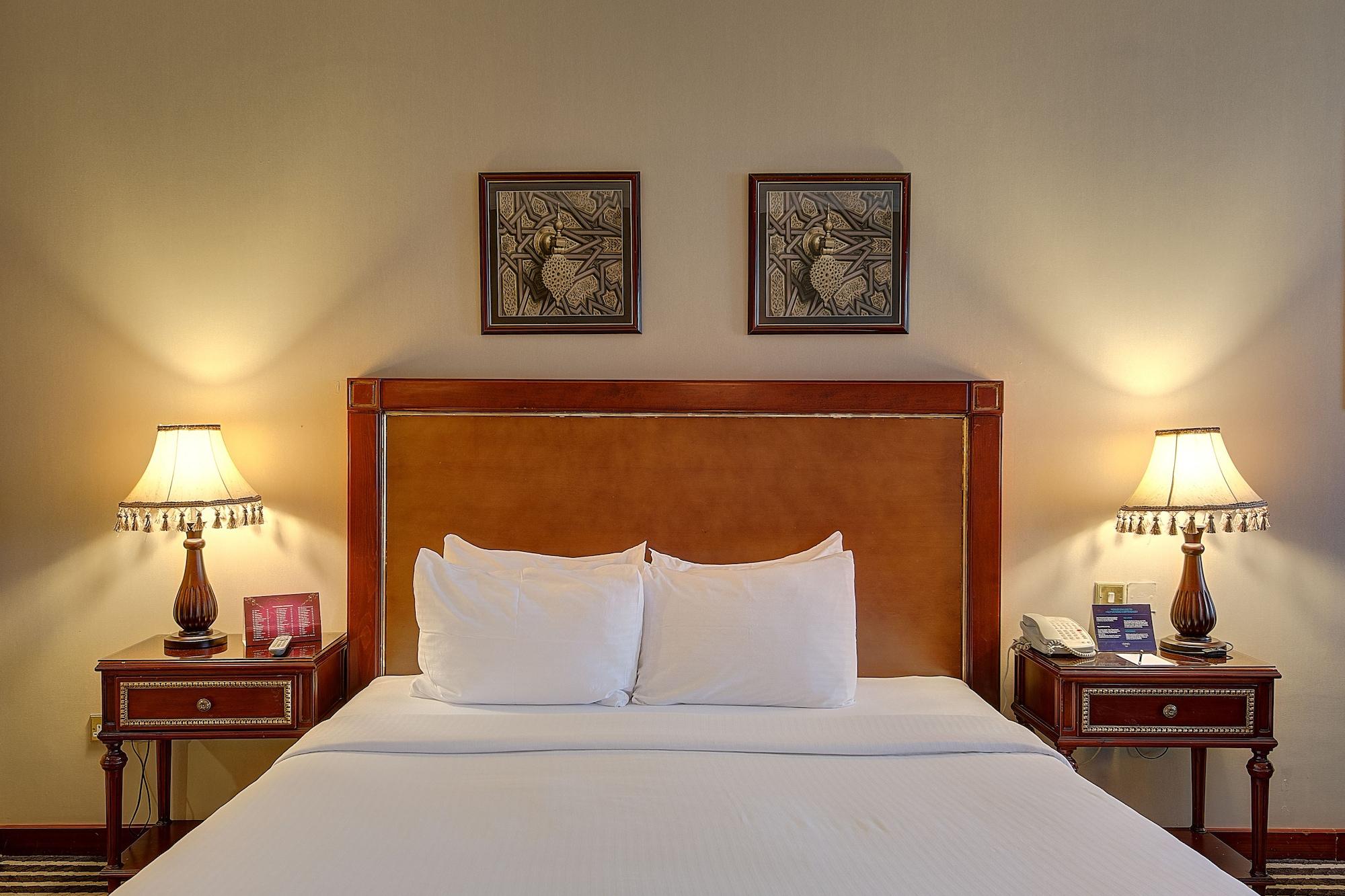 Royal Ascot Hotel Dubai