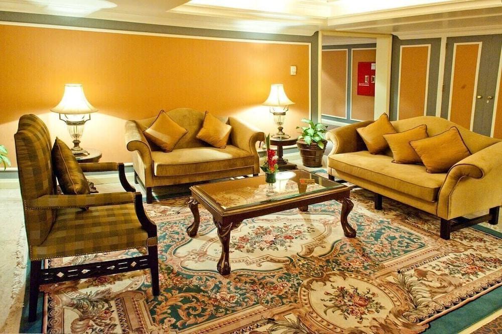 Royal Ascot Hotel Dubai