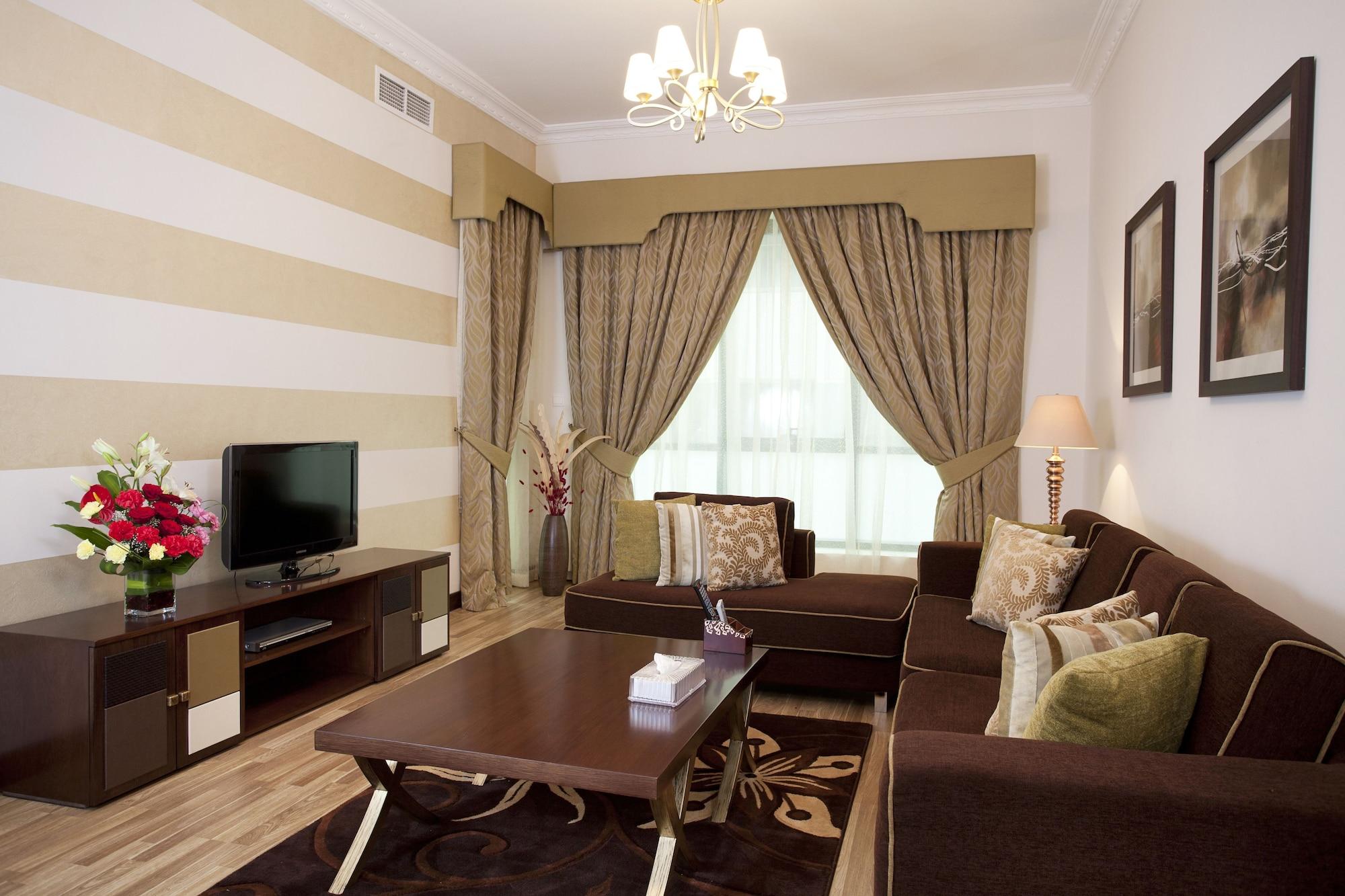 Al Waleed Palace Bur Apartahotel 3*