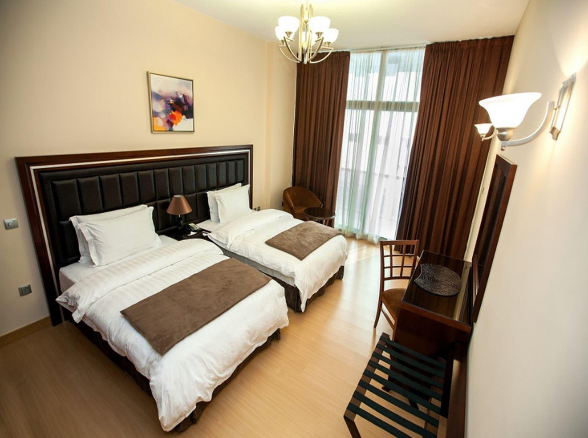 Xclusive Maples Apartahotel Dubái