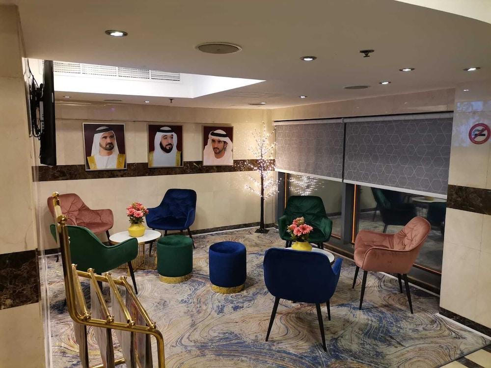 Hotel Saffron