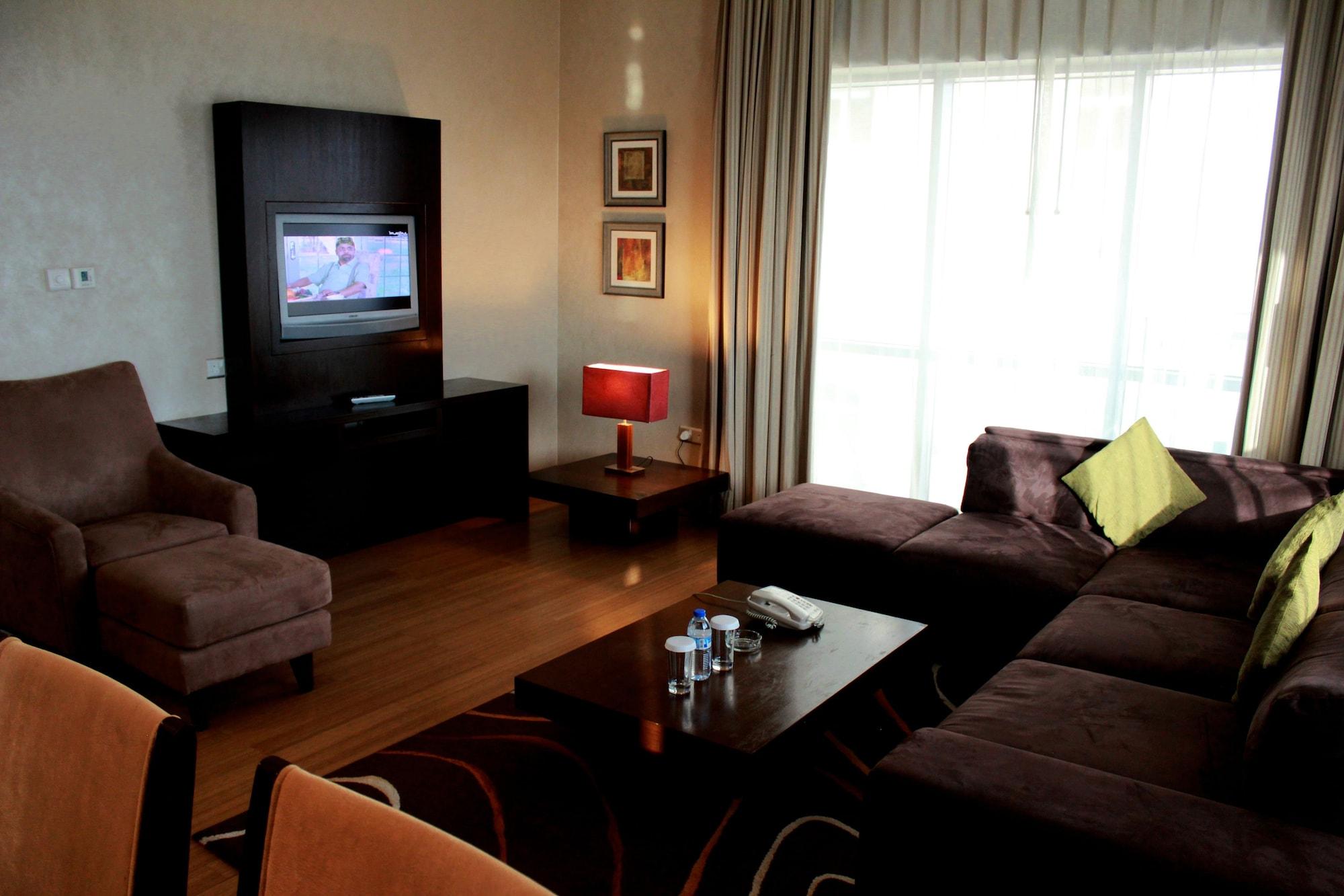 Hotel de apartamente Tulip Creek 4*