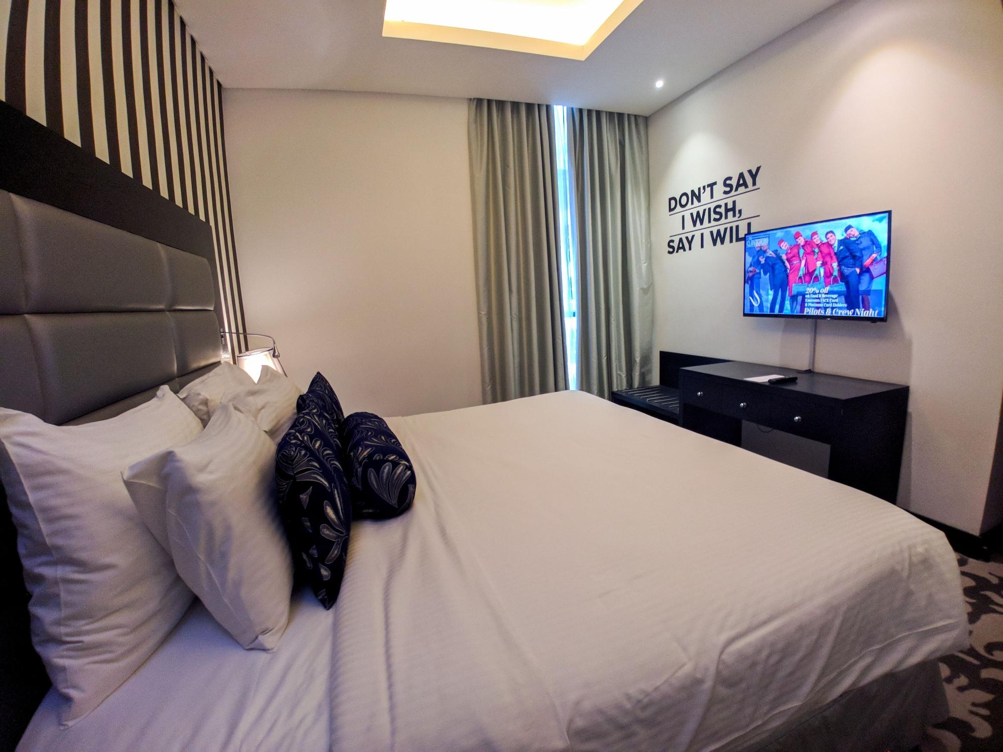 Hotel Signature 1 Tecom 4*
