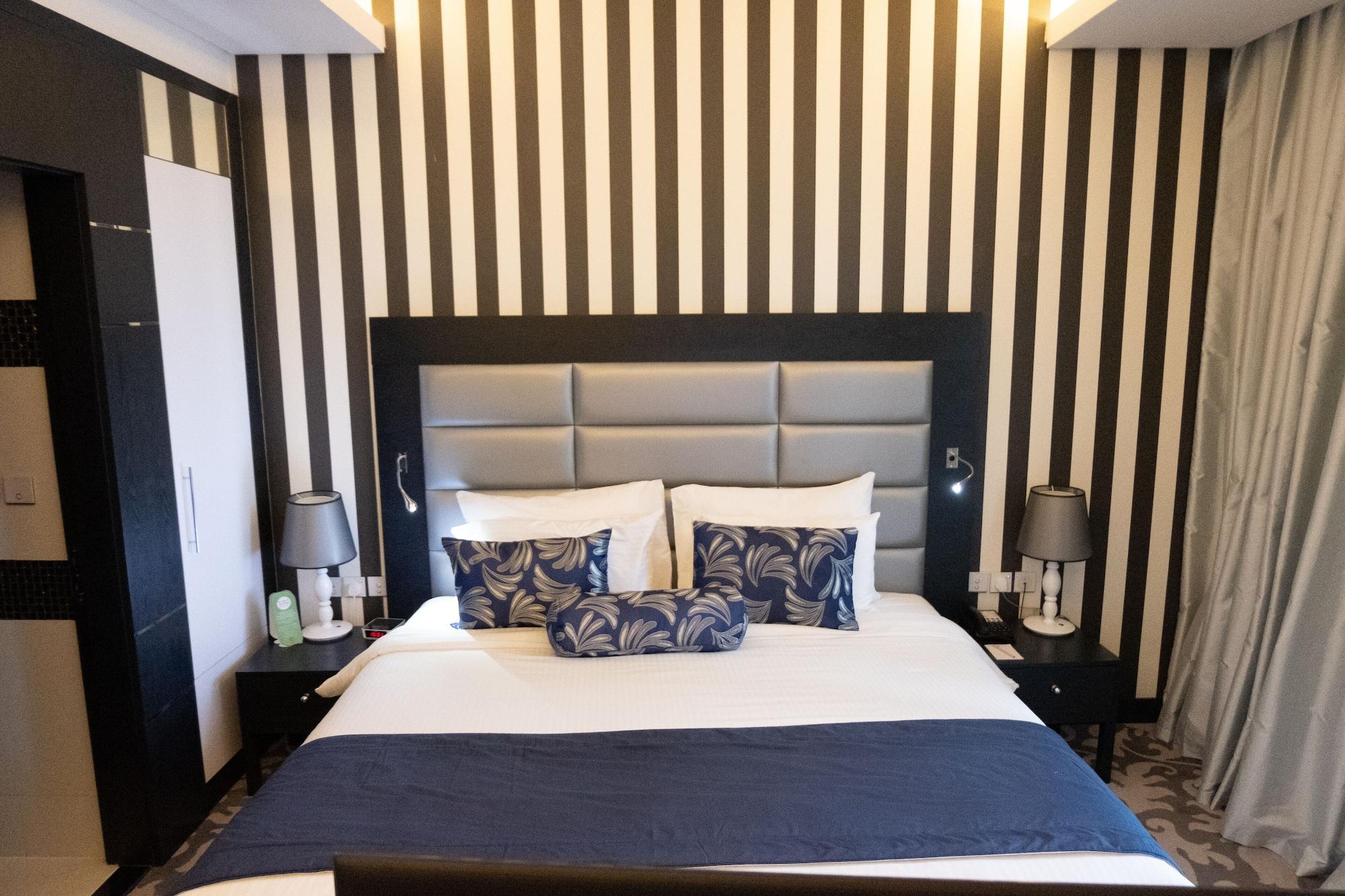 Signature 1 Tecom Hotel