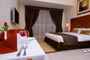 Icon Apartahotel 4*