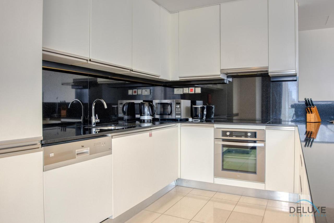 Pristine 3br At The Address Residences Marina By Deluxe Homes Dubái