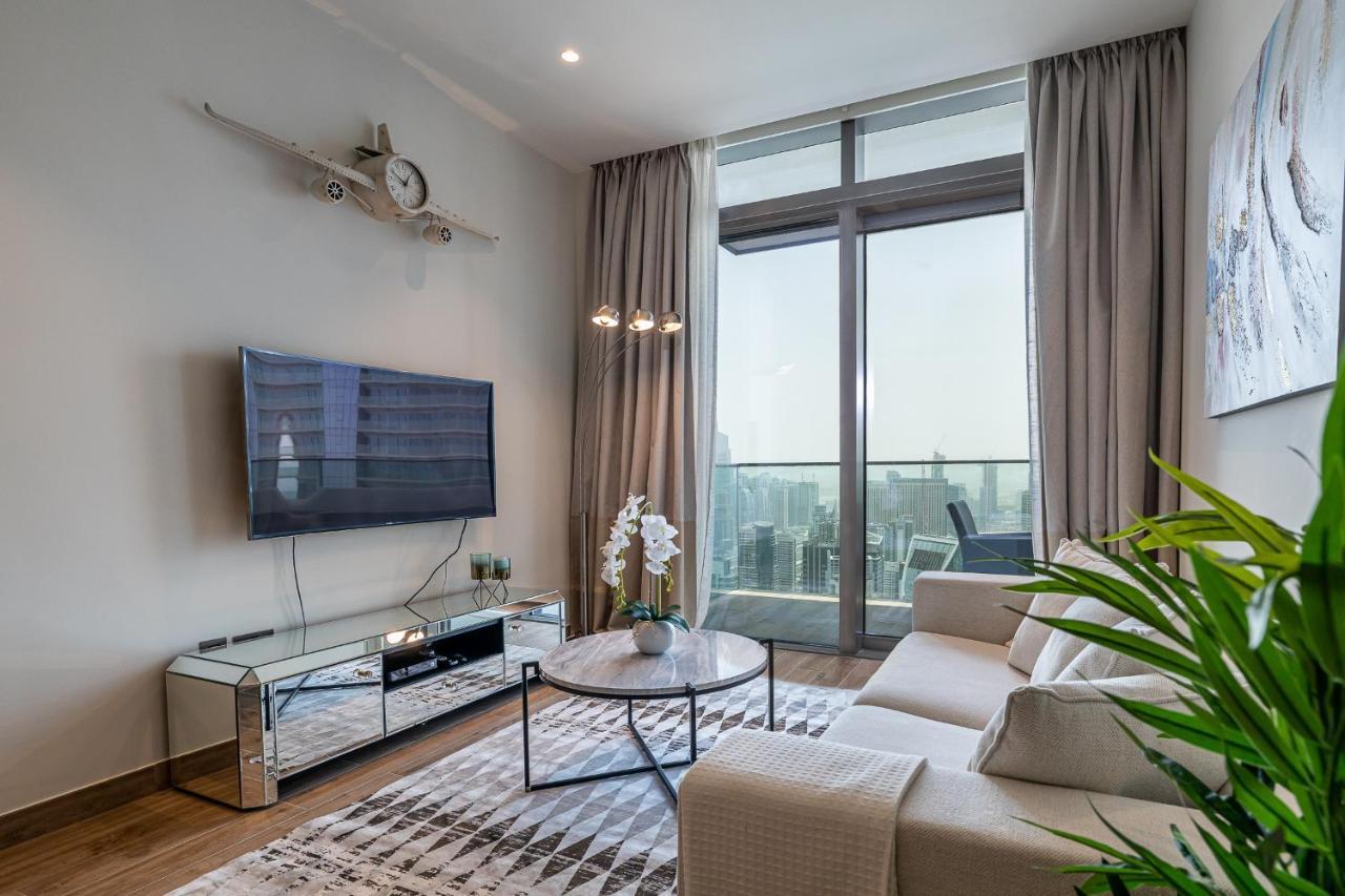 Dashing 1br With Full Marina Waterfront View Appartement Dubaï