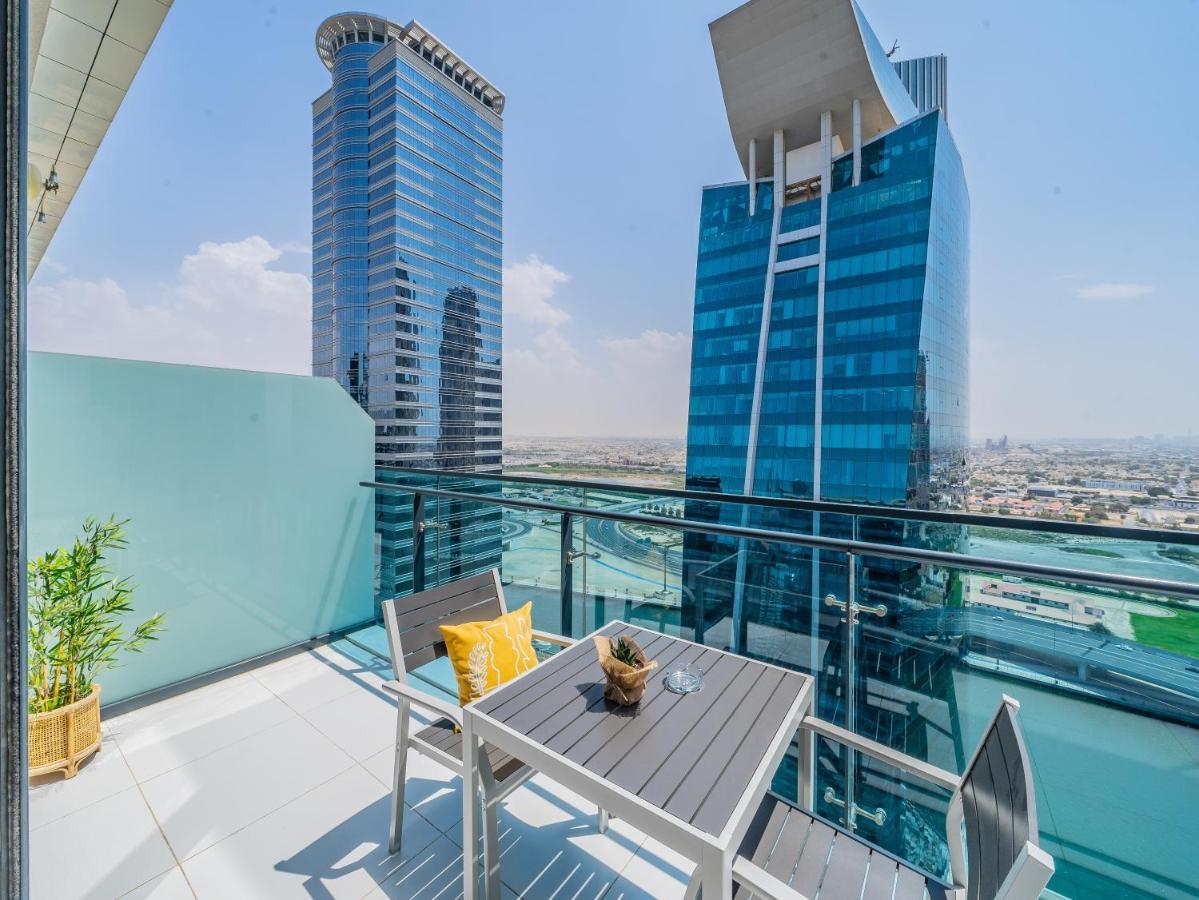 Lejlighed Monty Holiday - Elegant Penthouse With Skyline Views Terrace Dubai