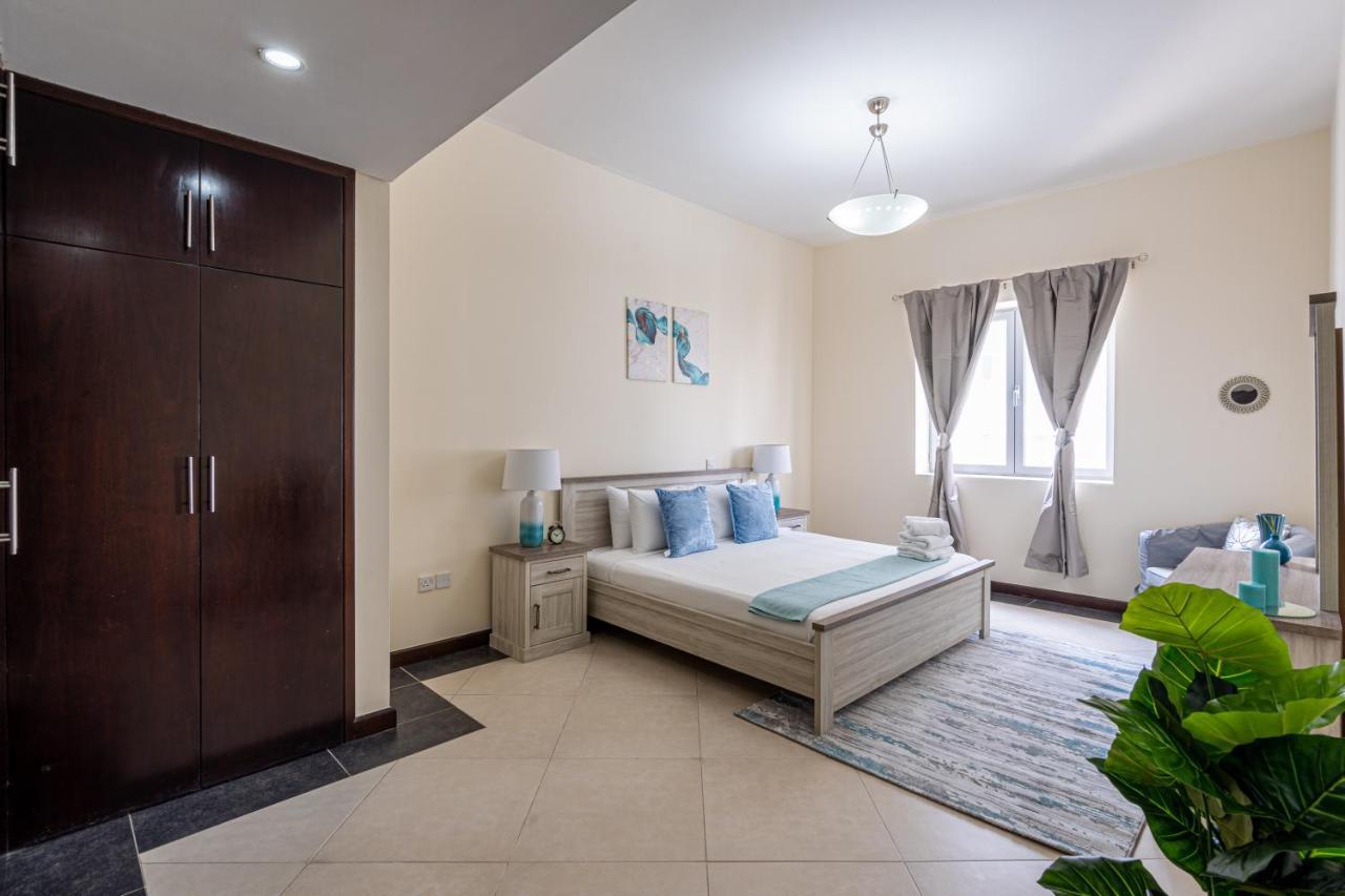 Apartment Higuests - Large In The Heart Of Deira Near Clocktower Dubai