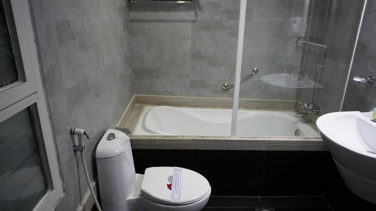 Apartamento Satbir Llc *