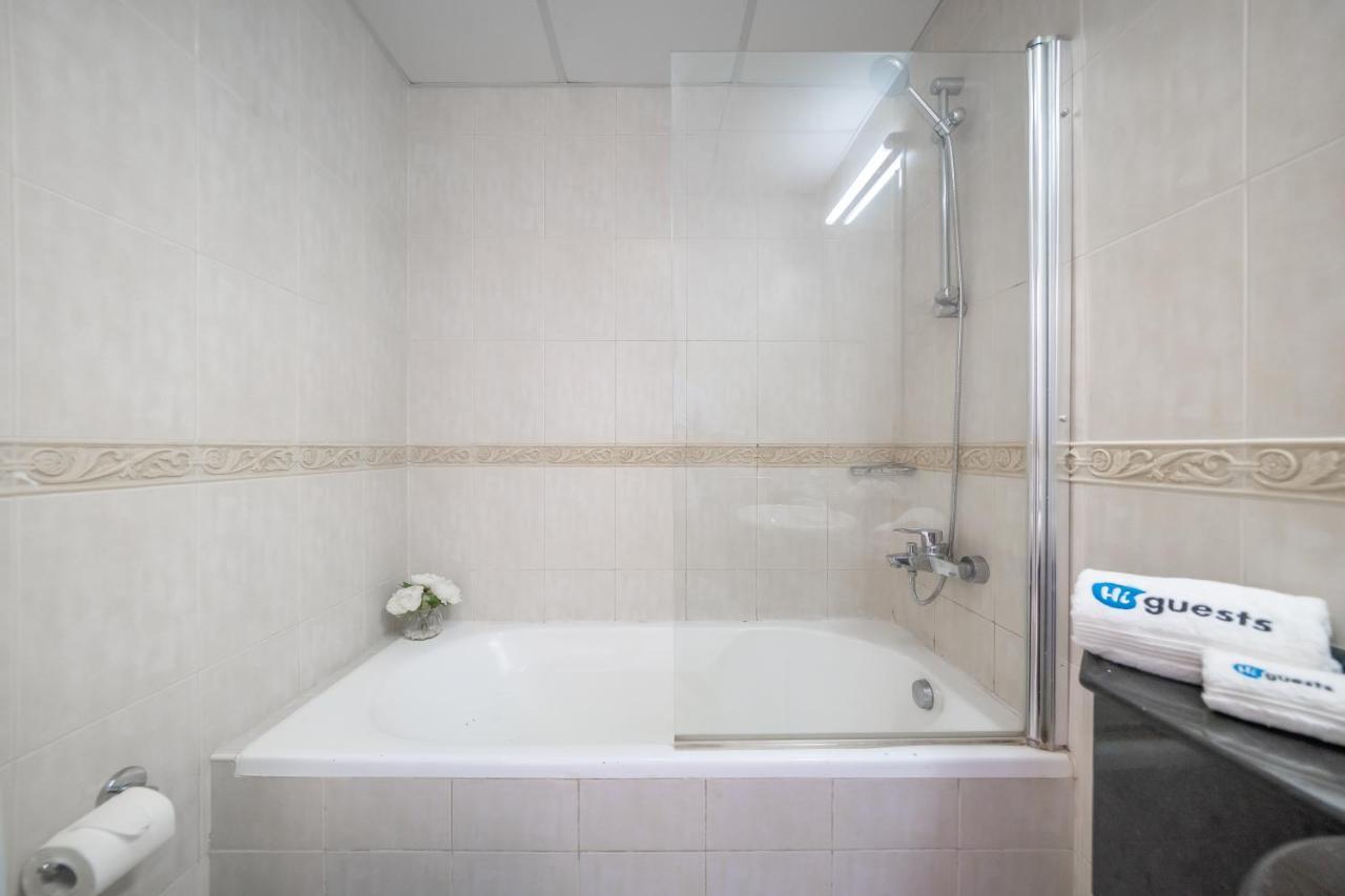 Higuests - Chic Apt With Spectacular Aerial Sea Views Apartment Dubai