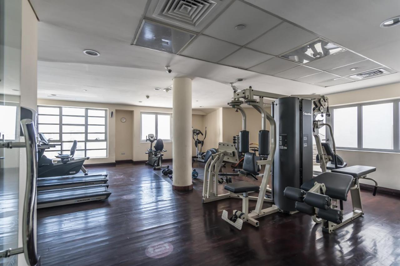 Higuests - Large In The Heart Of Deira Near Clocktower Apartment *