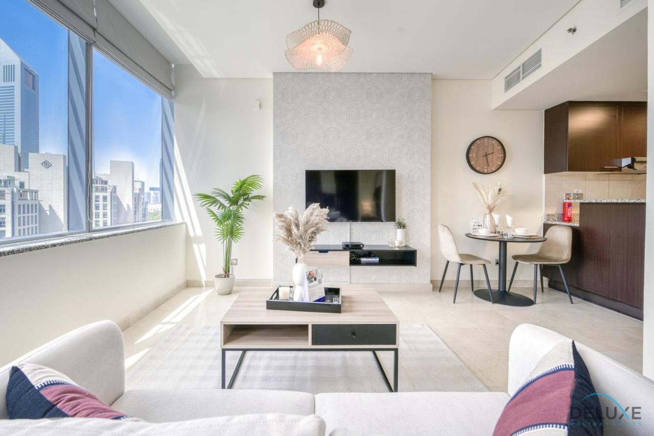 Special Offer Stylish 1br With Pool & Views By Deluxe Homes Apartment
