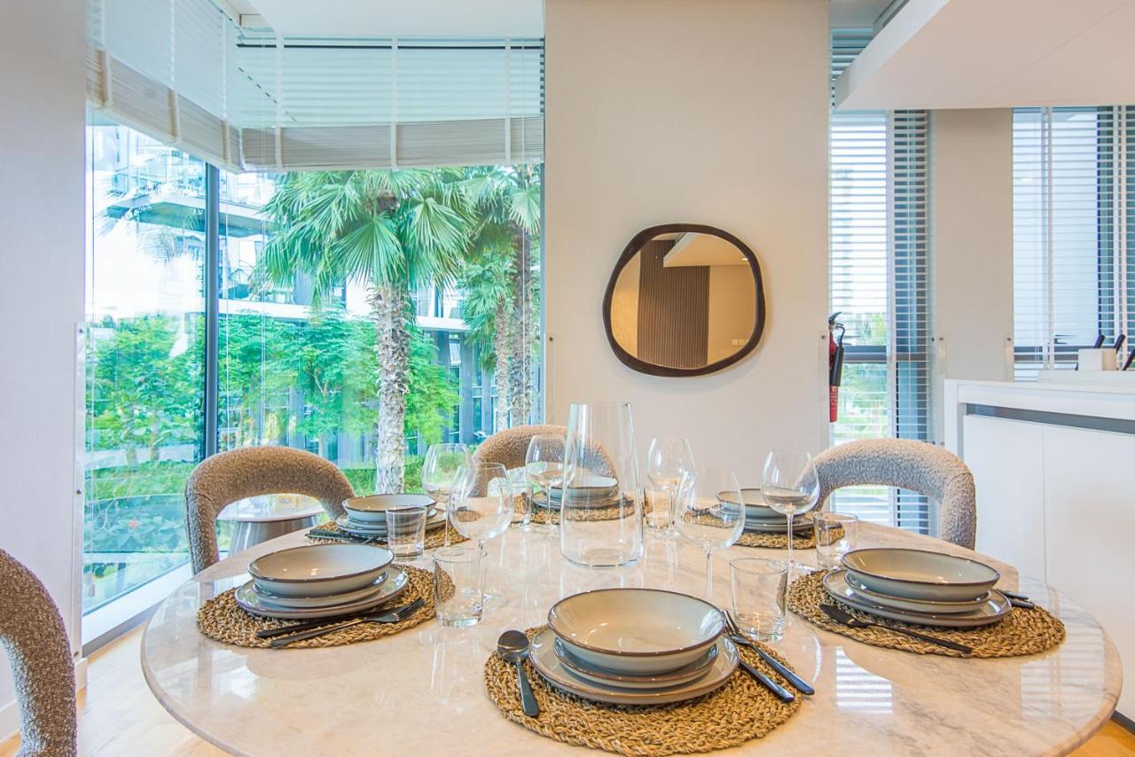 Elegant 3 Bedroom Maid On Bluewaters 210 Dubai