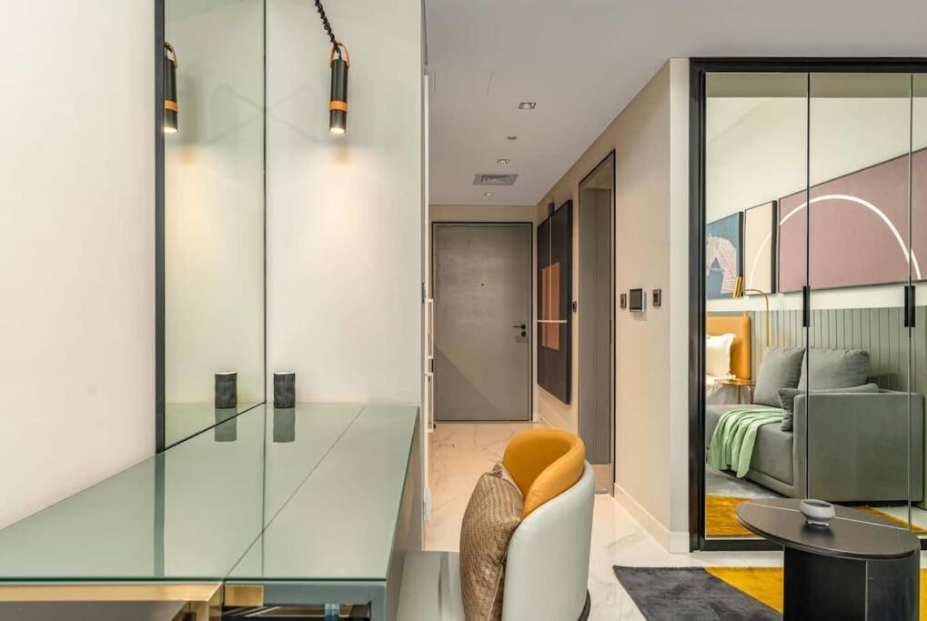 Appartement Urban King Bed With Burj Khalifa View & Mall