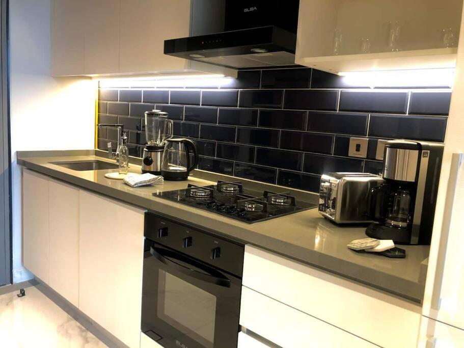 Appartement Urban King Bed With Burj Khalifa View & Mall *