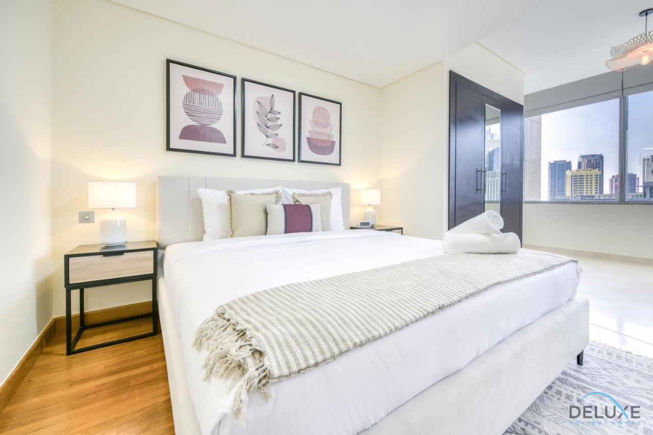 Special Offer Stylish 1br With Pool & Views By Deluxe Homes Apartment Dubai