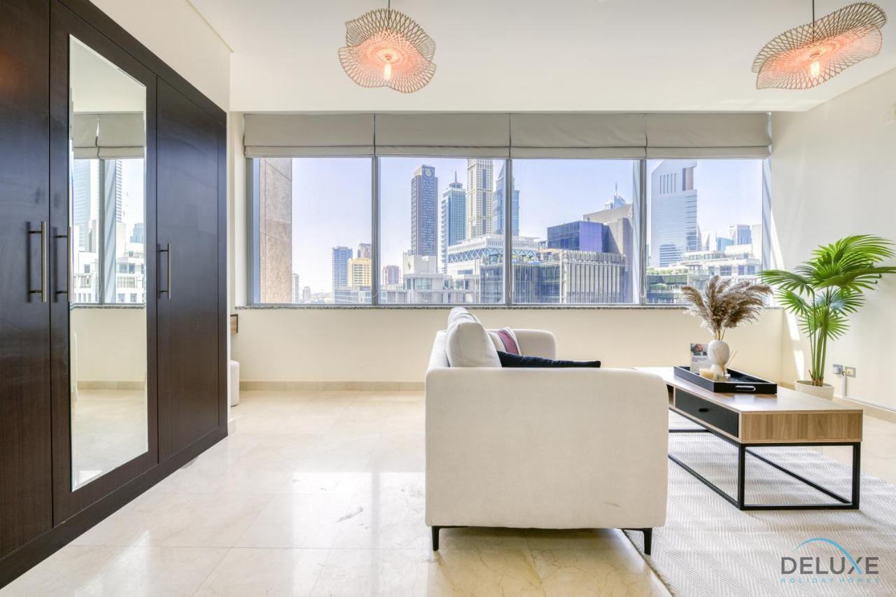 Special Offer Stylish 1br With Pool & Views By Deluxe Homes Apartment