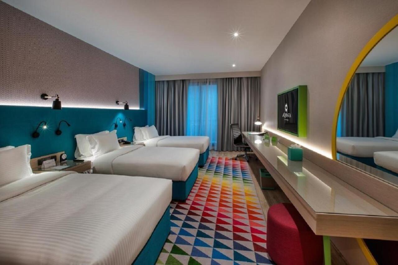 La Quinta By Wyndham Jumeirah Hotel