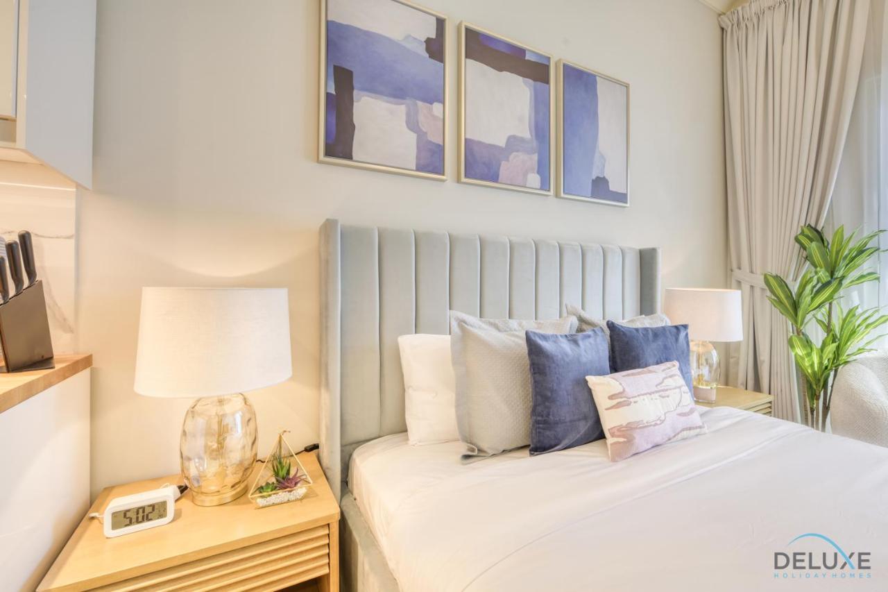 Stunning At Marina Views A Marina By Deluxe Homes