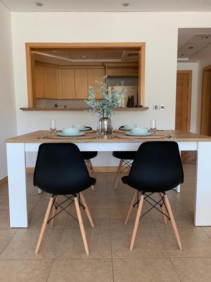 Bright Cosy One Bed - Palm Jumeirah Shoreline *