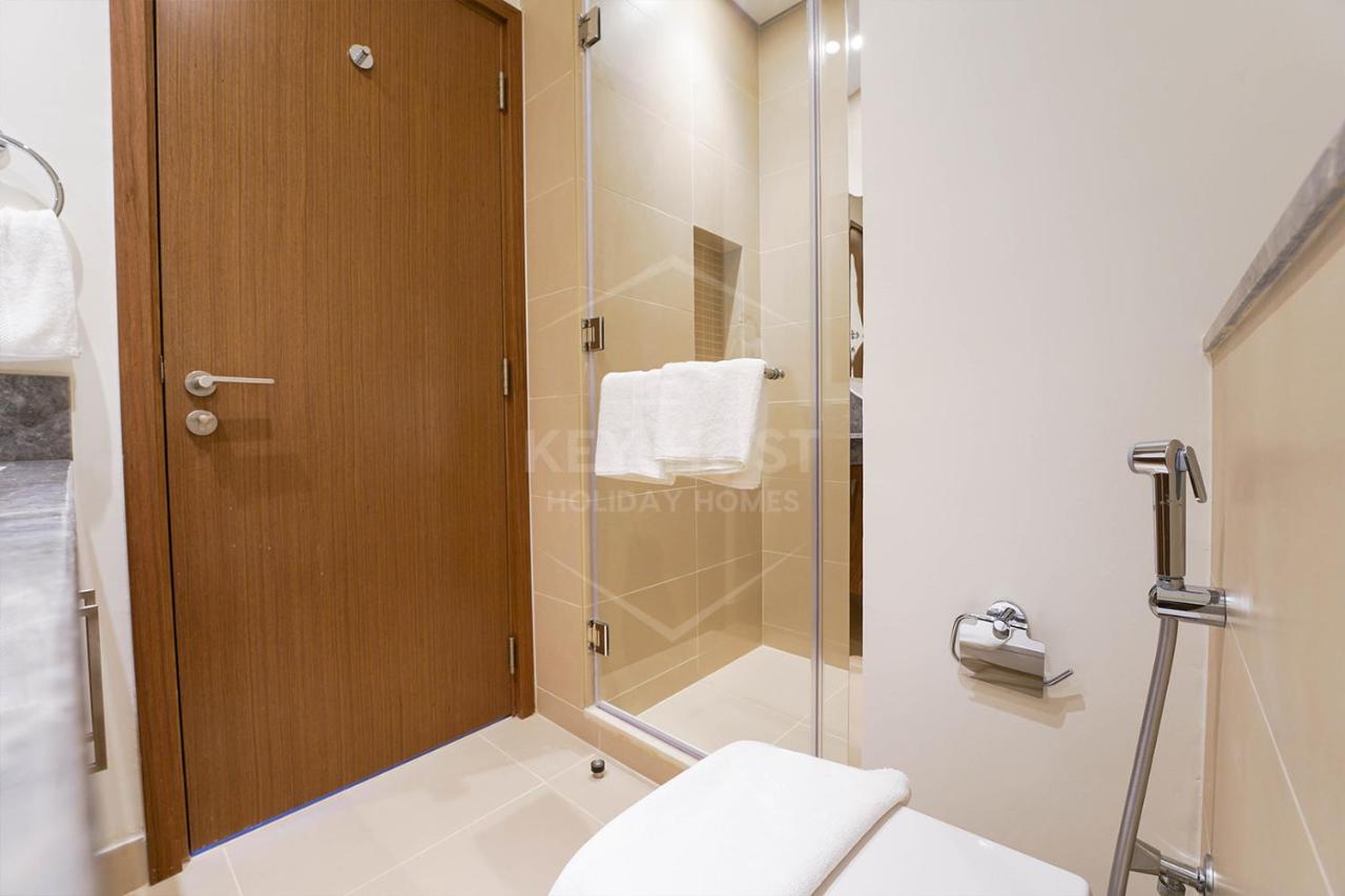 Keyhost - Elegant 2br Sea View - 52 42 Towers Marina - K830 Apartment *