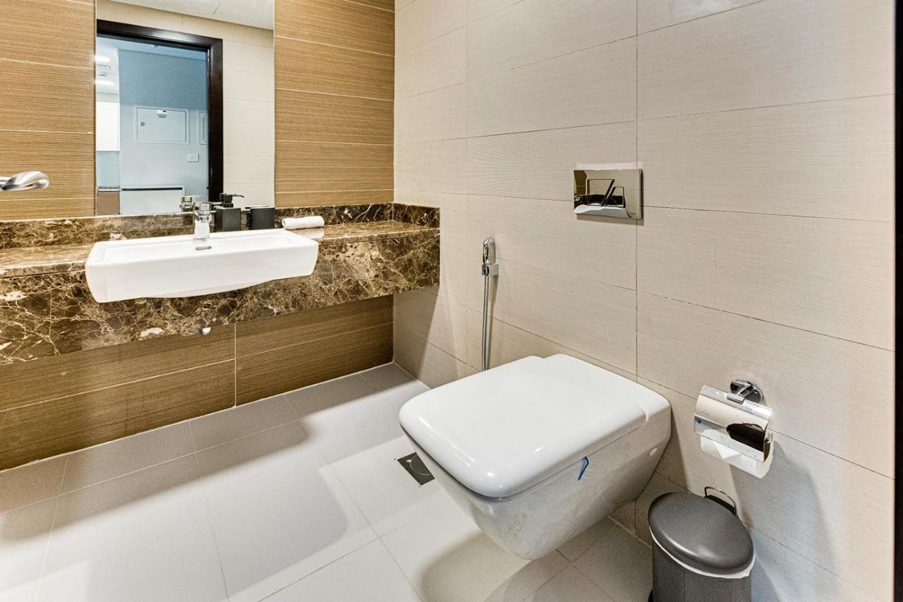 Sparkle Tower, Marina Apartment Dubai
