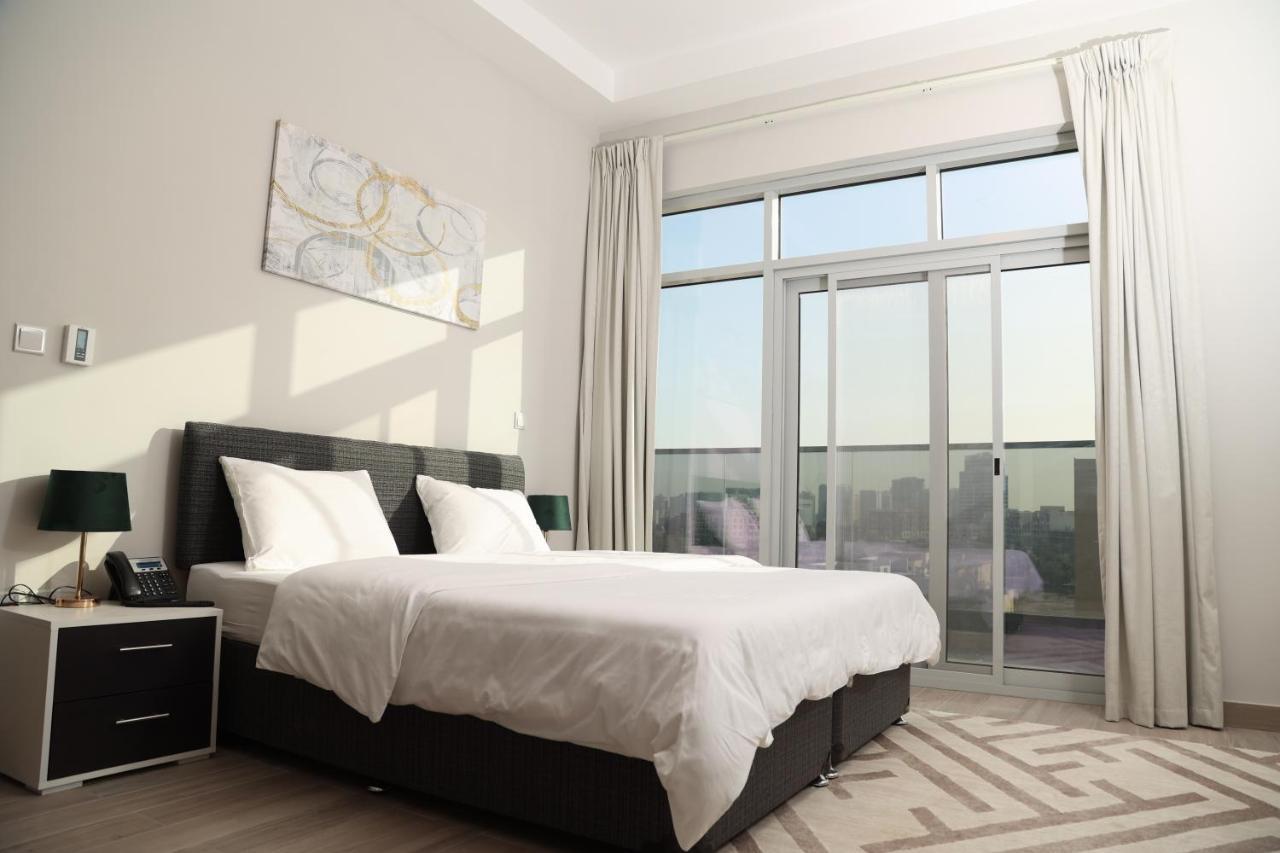 Penrose Place Jvc Apartament *