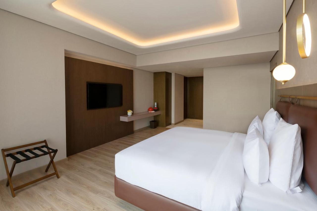 Movenpick Jumeirah Village Triangle 5* Dubaï