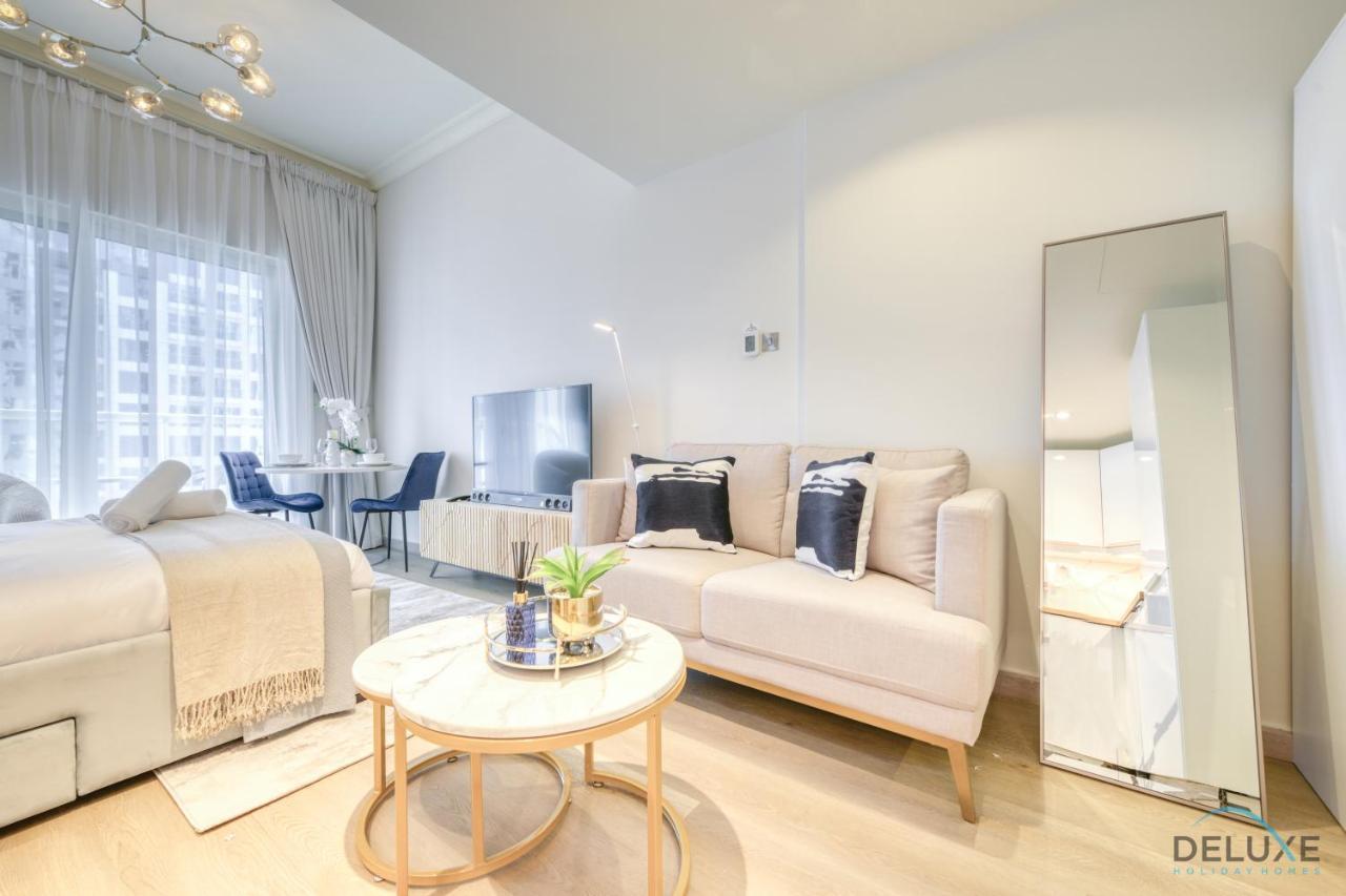 Stunning At Marina Views A Marina By Deluxe Homes