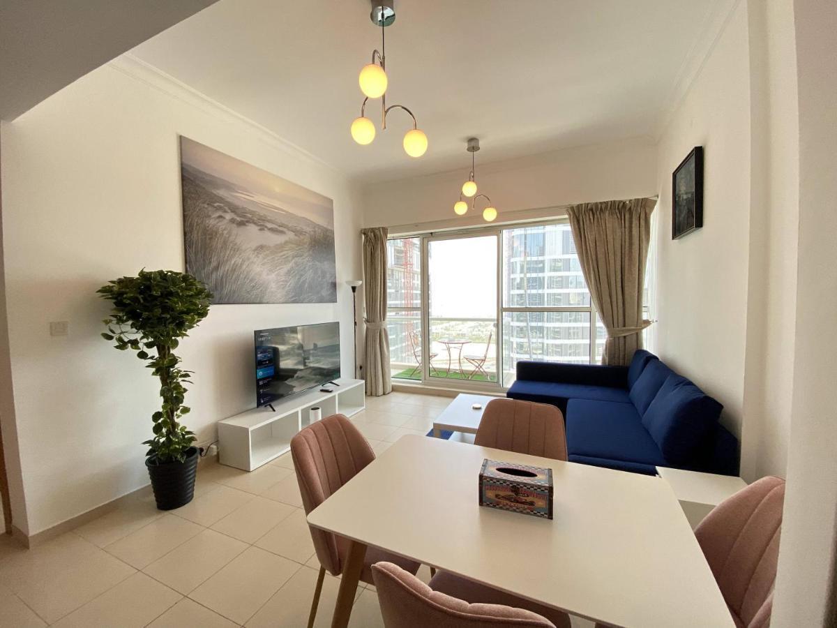 Lux Bnb I Mayfair Tower I Sky Line Views Apartamento