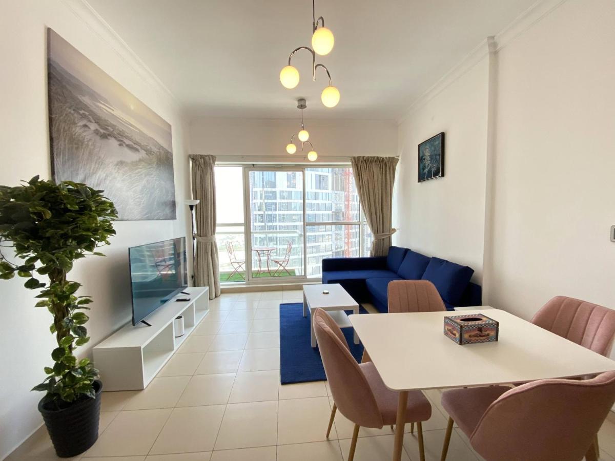 Lux Bnb I Mayfair Tower I Sky Line Views Apartamento