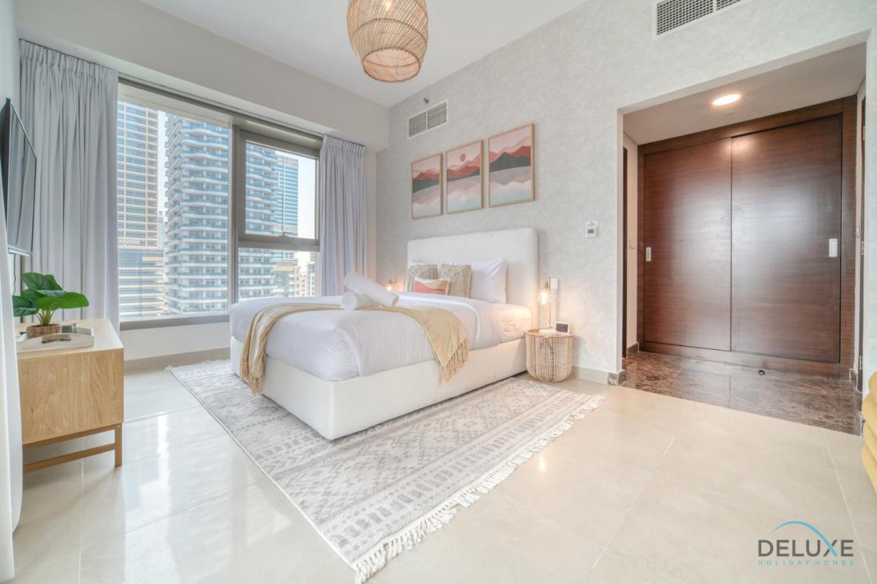 Rustic 2br At Sparkle Tower 1 Marina By Deluxe Homes Apartment