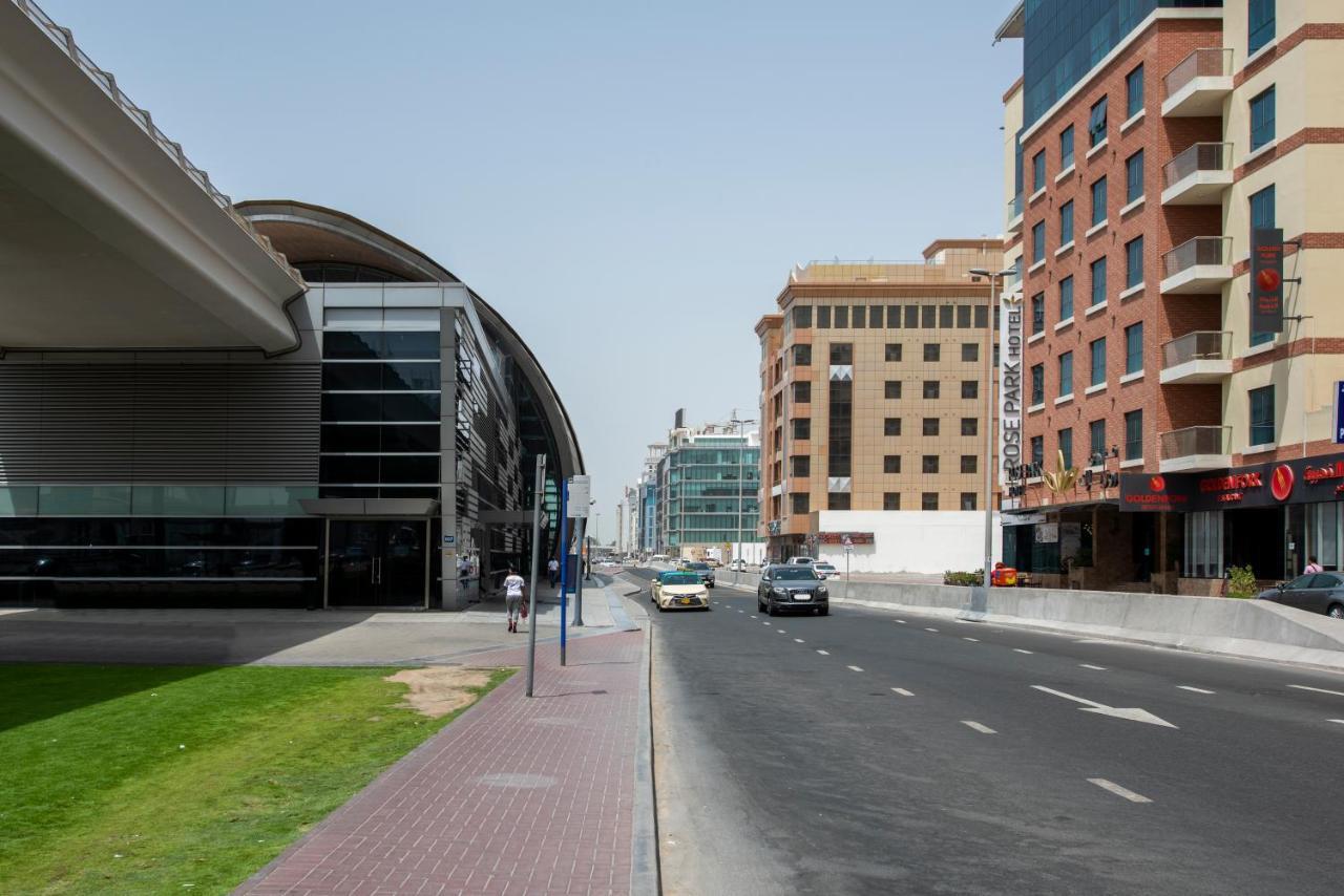 Rose Park - Al Barsha, Opposite Metro Station 4* Dubai