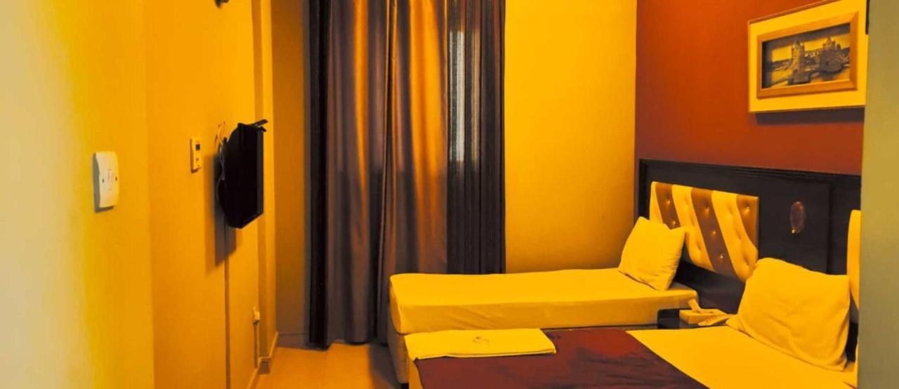 Oyo 902 Prime Llc Hotell Dubai