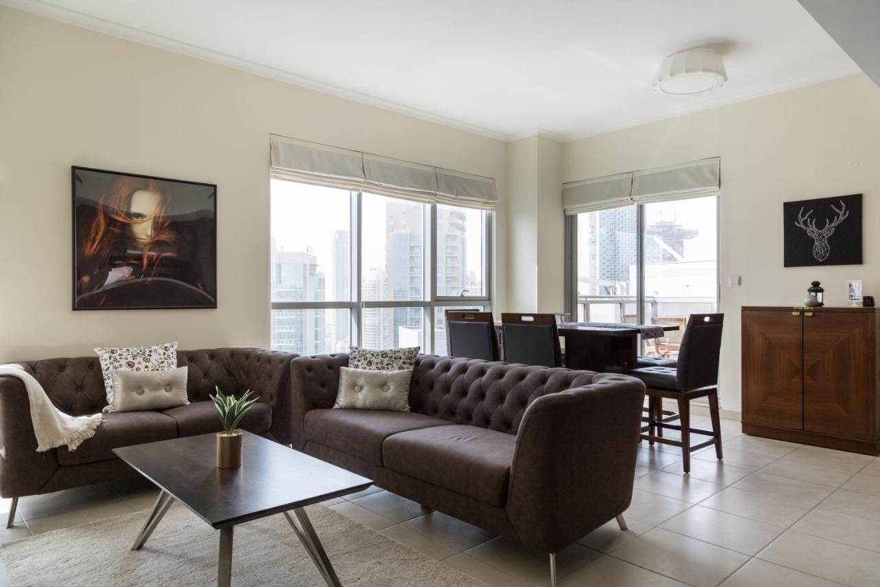 Higuests - Charming Apt With Terrace Facing Burj Khalifa Dubái